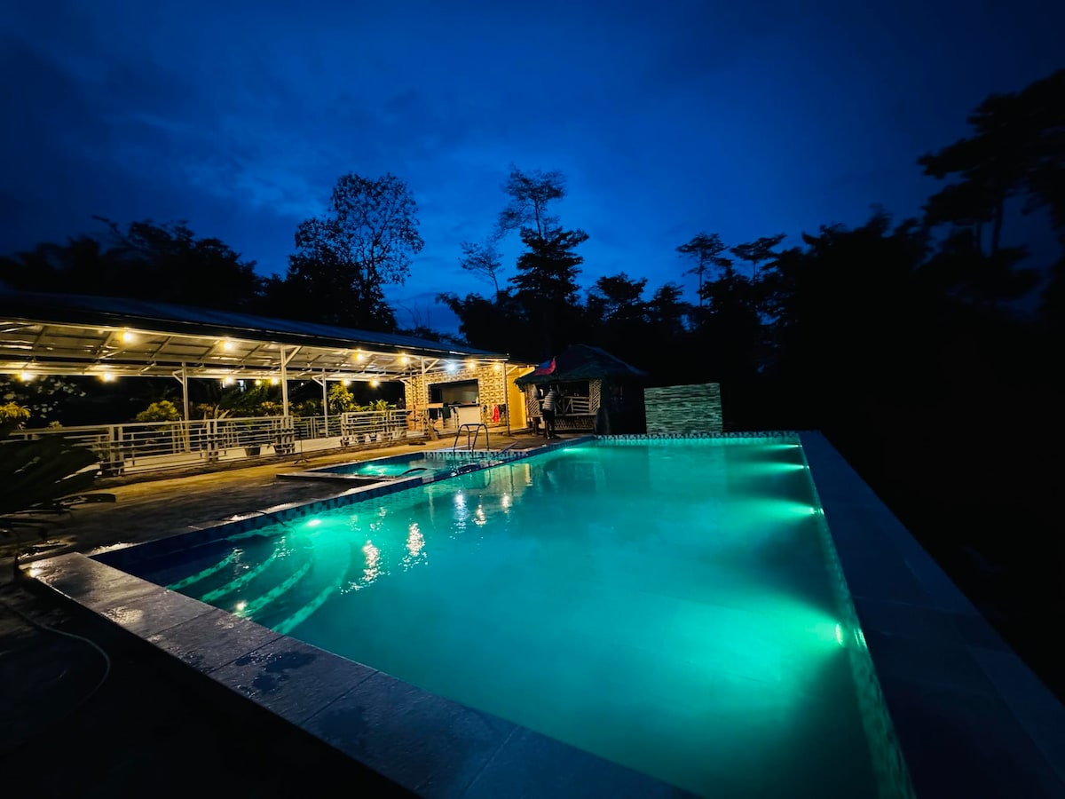 Casa Vida Pool Area 2